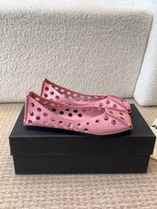 PERFO BALLET FLATS IN FLAMINGO PINK CALFSKIN