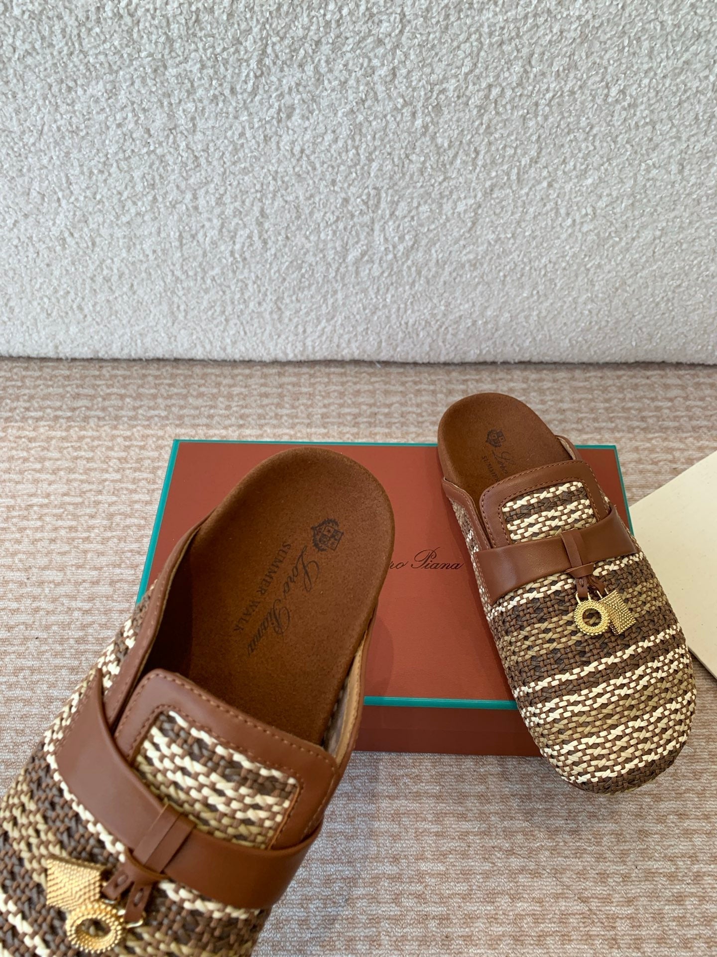 BUBBLE IN MULTICOLOR RAFFIA MIX BROWN LAMBSKIN GOLD HARDWARE