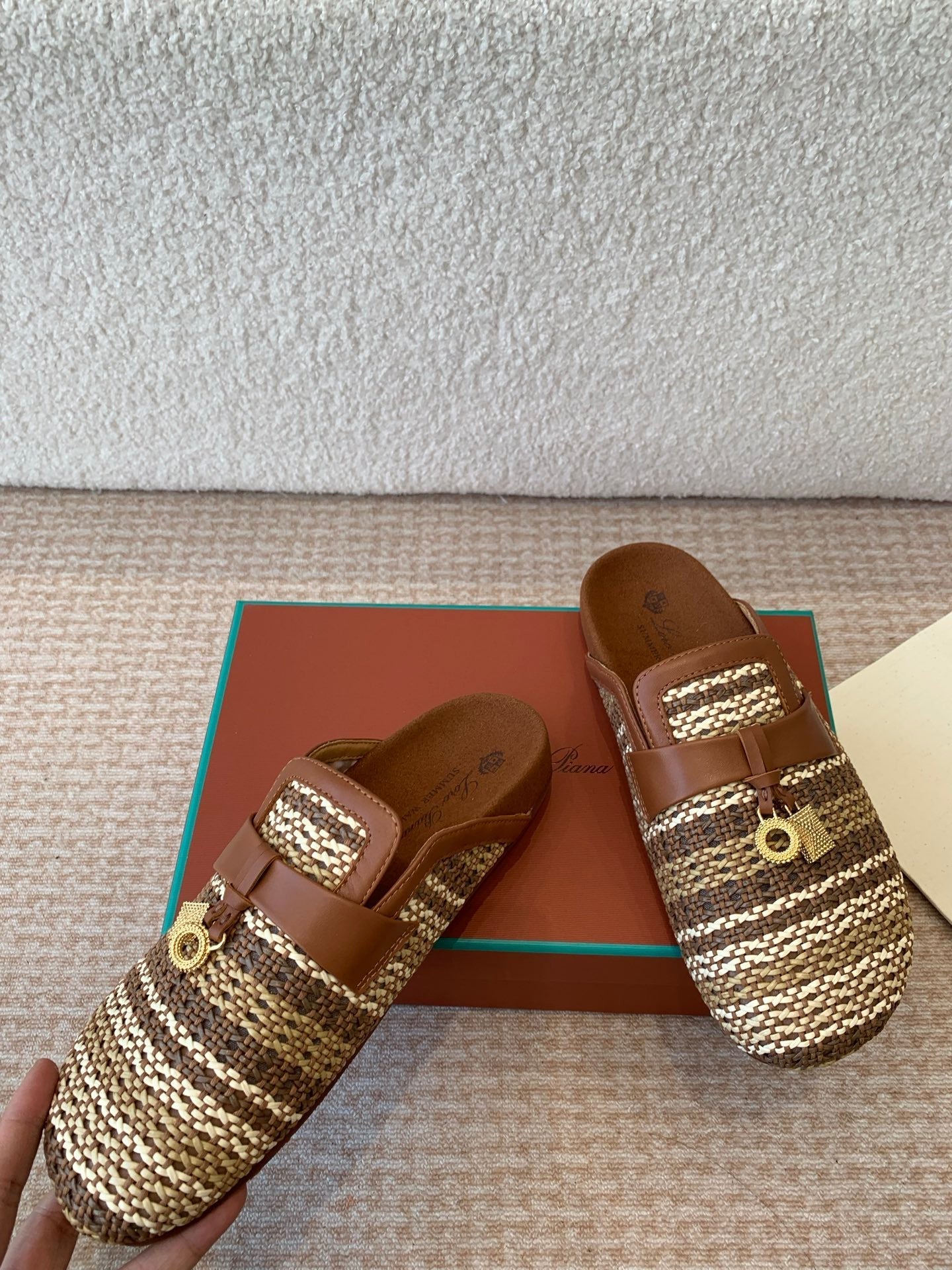 BUBBLE IN MULTICOLOR RAFFIA MIX BROWN LAMBSKIN GOLD HARDWARE