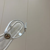 LV THONG SANDALS 25S IN WHITE CALFSKIN WITH GOLD HARDWARE