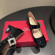 ROGER VIVIER 25S TRÈS VIVIER 50MM IN BLACK CALFSKIN WITH RHINESTONE BUCKLE