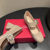 ROGER VIVIER 25S TRÈS VIVIER 50MM IN NUDE CALFSKIN WITH RHINESTONE BUCKLE