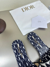 DWAY SLIDE EMBROIDERED COTTON AND NAVY BLUE MISS DIOR ALLOVER MOTIF