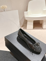 BALLET FLATS IN BLACK GLITTERED TULLE AND SATIN