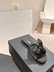 BOW LADY SLIPPERS BLACK LAMBSKIN WITH RHINESTONES