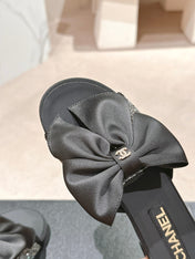 BOW LADY SLIPPERS BLACK LAMBSKIN WITH RHINESTONES