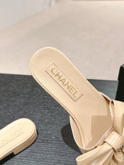 BOW LADY SLIPPERS BEIGE CREAM LAMBSKIN