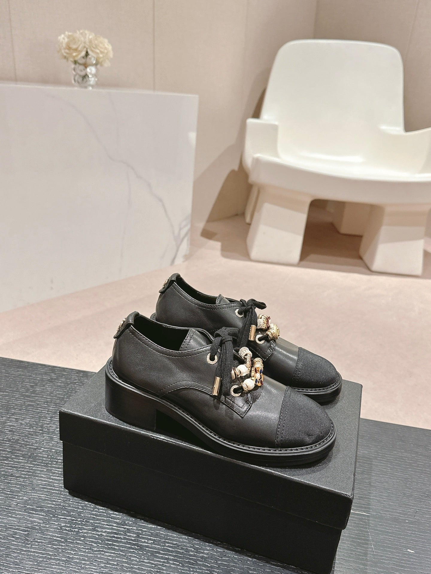 OXFORD SHOES BLACK SHEEPSKIN