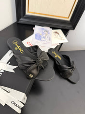 CC 25C Thong Sandal Bow Black Lambskin 233562