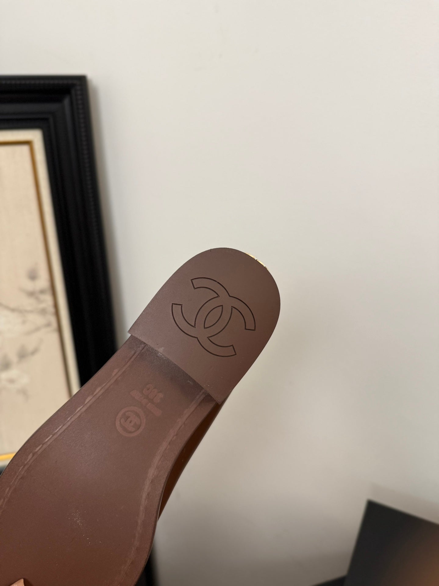 CC 25C Moccasins Brown Patent Leather