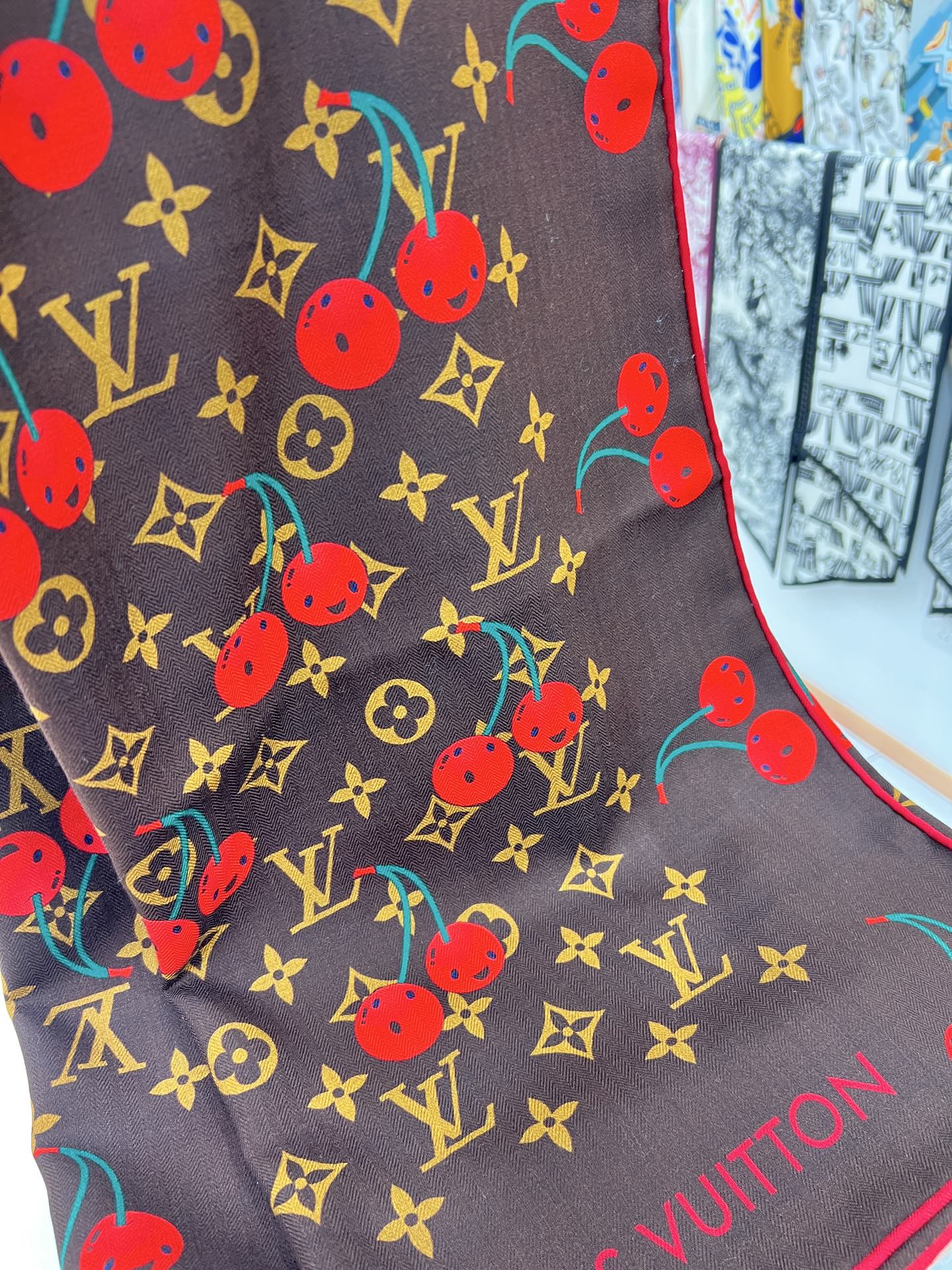 LV SCARF 135 CM IN WOOL MIX SILK 735873