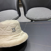 KNITTED BUCKET HAT IN CREAM BEIGE COTTON AND LAMB FUR 420924