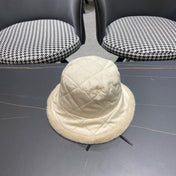 KNITTED BUCKET HAT IN CREAM BEIGE COTTON AND LAMB FUR 420924