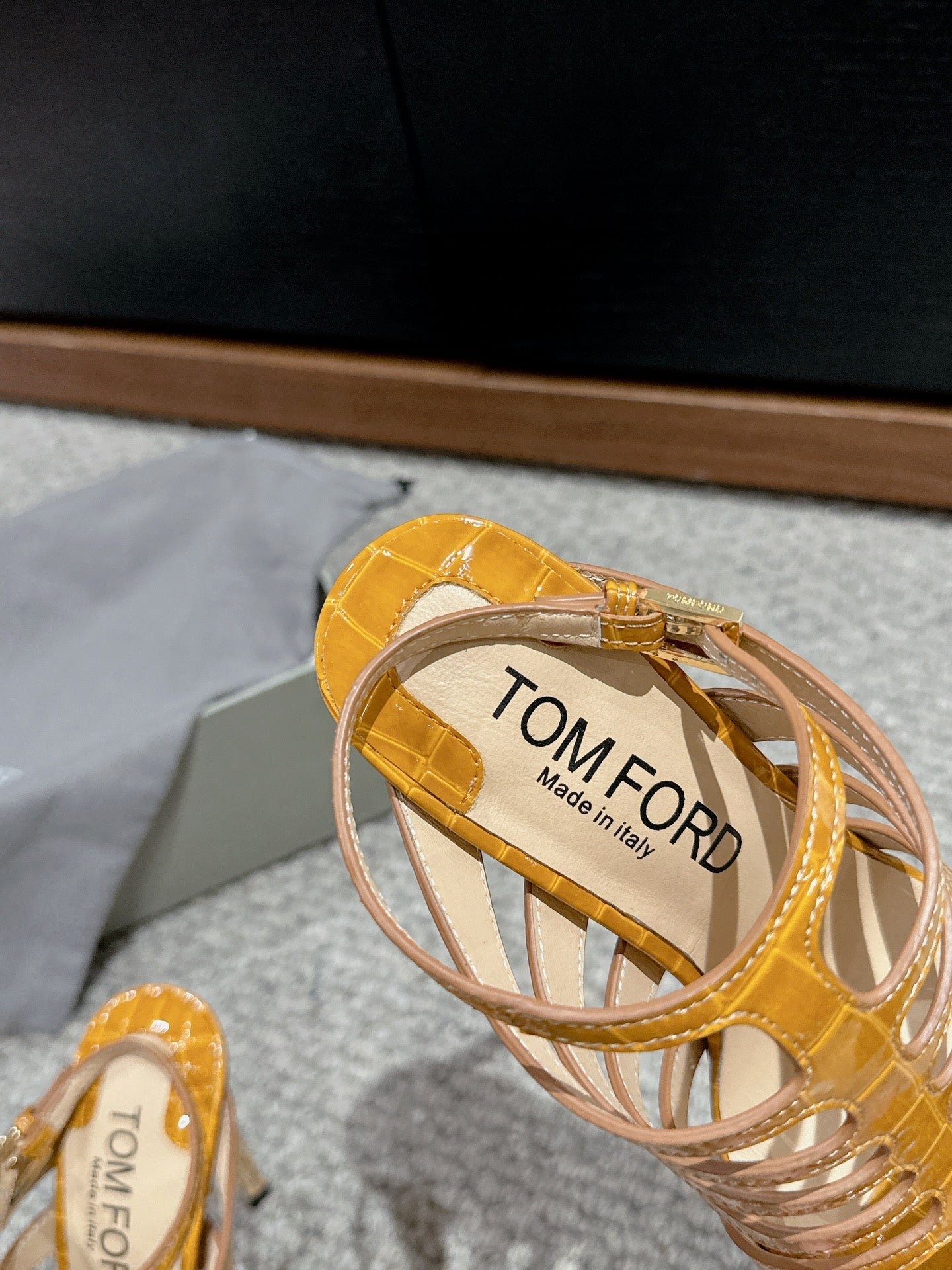 HIGH SANDAL 10 CM IN TIGER ORANGE CALFSKIN