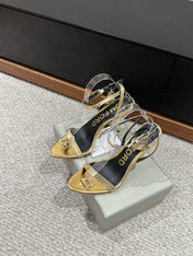 PADLOCK POINTY NAKED SANDAL 85 MM IN GOLD CALFSKIN