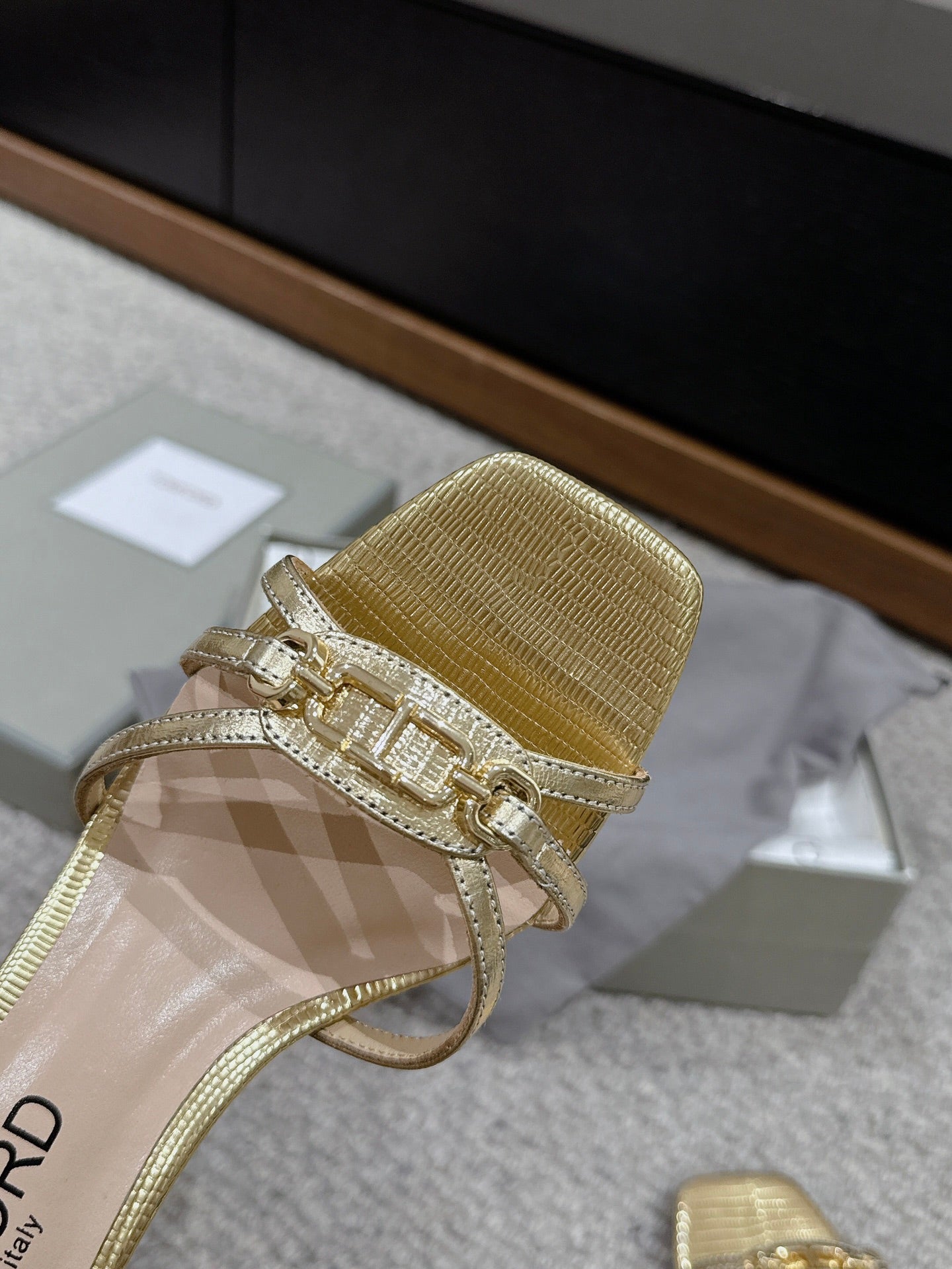 WHITNEY HIGH 6 CM MULE IN GOLD CROCODILE LEATHER