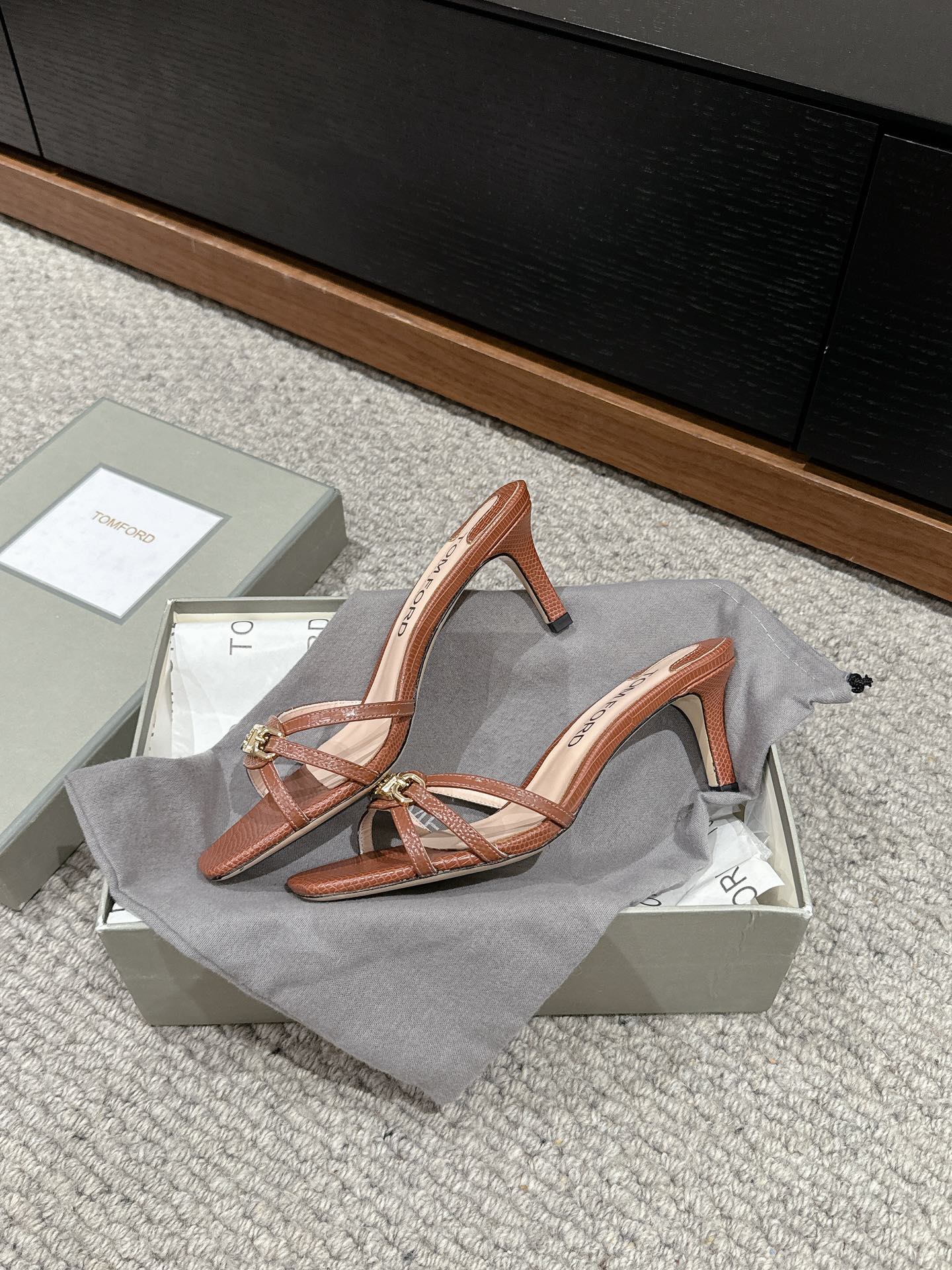 WHITNEY HIGH 6 CM MULE IN RED BROWN CROCODILE LEATHER