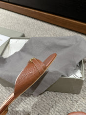 WHITNEY SLIDE IN RED BROWN CROCODILE LEATHER