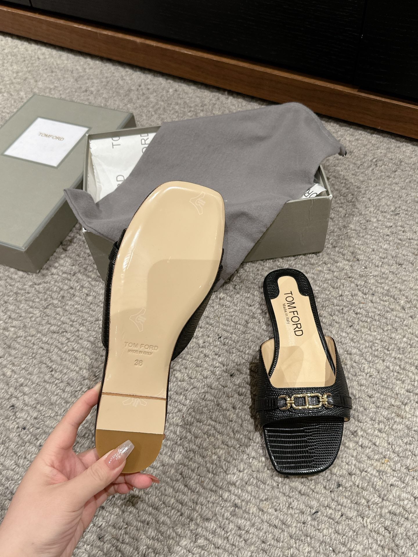 WHITNEY SLIDE IN BLACK CROCODILE LEATHER