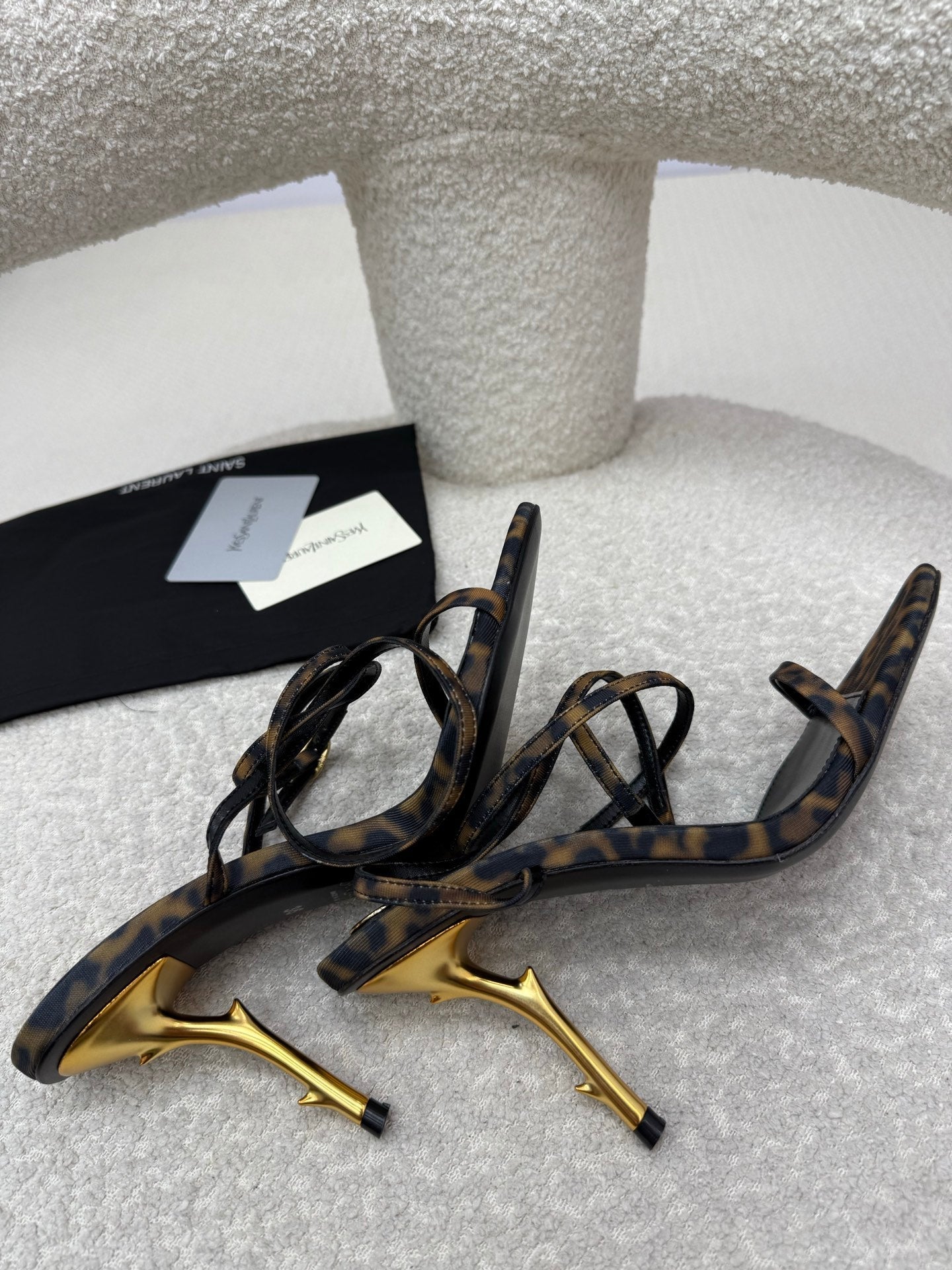 YSL 25S STRAPPY HIGH-HEEL SANDALS 95 MM IN LEOPARD PRINT LAMBSKIN