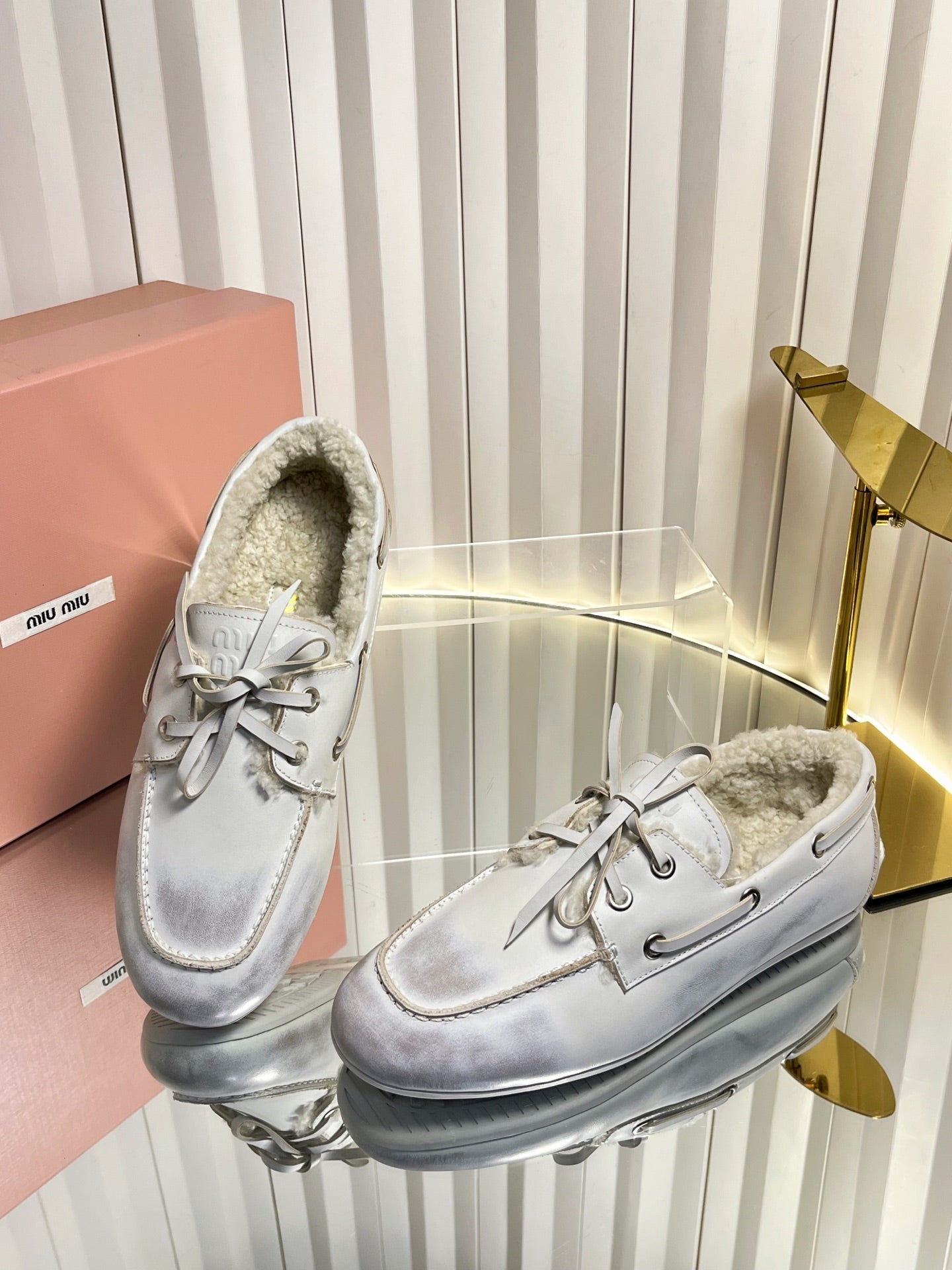 MIUMIU 26S FUR BOAT SHOES IN LIGHT GRAY CALFSKIN