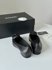BALLET FLAT BLACK LAMBSKIN WITH FLOWER