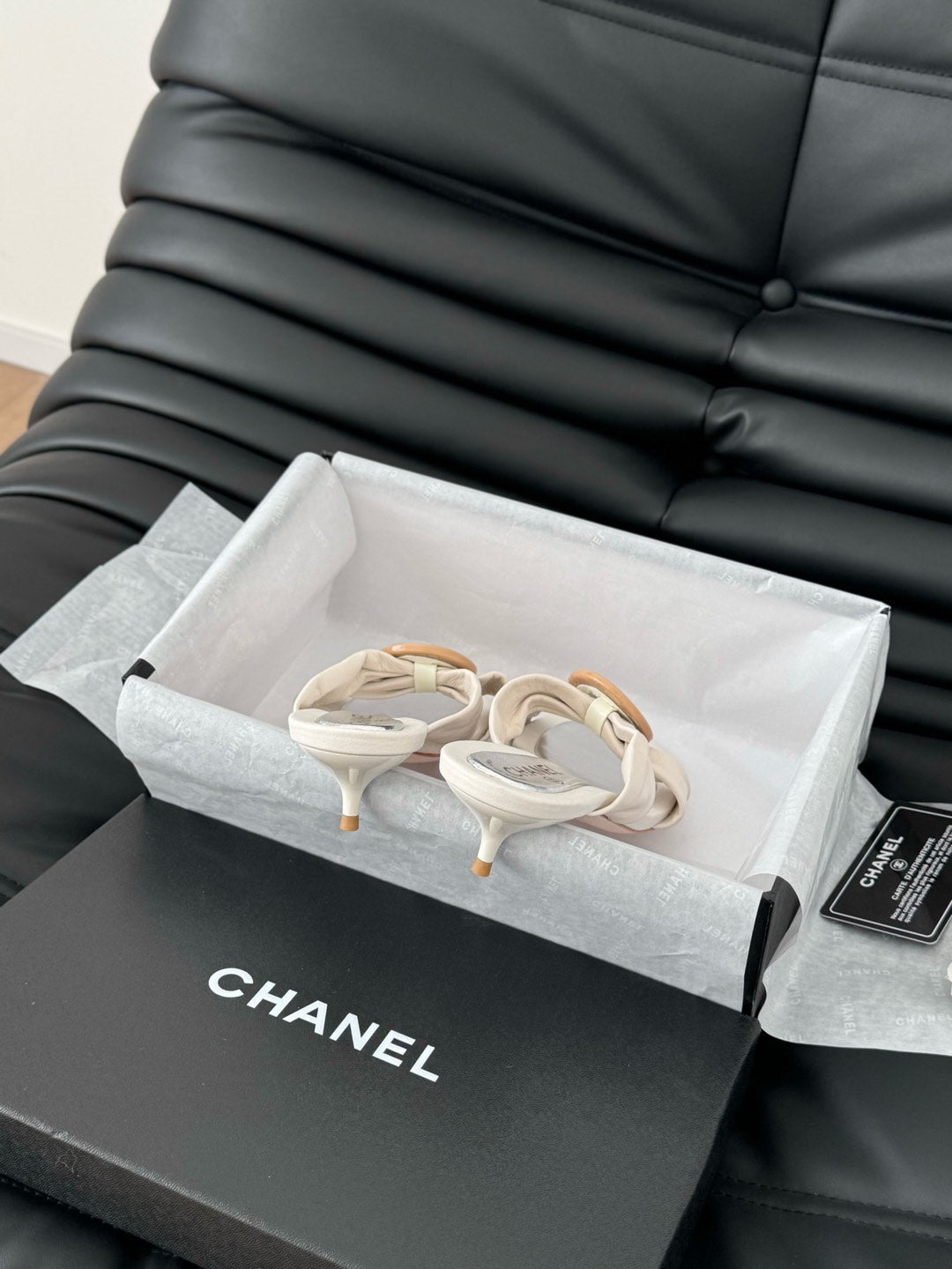 WHITE FABRIC CC SLIDE SANDALS