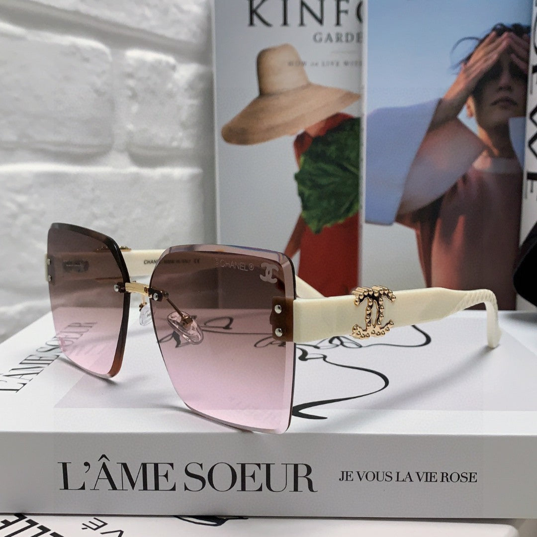 SQUARE SUNGLASSES 632891 IN WHITE ACETATE BROWN LENSES