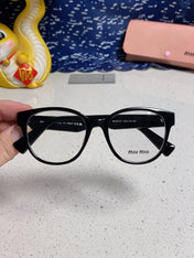 RUNWAY SUNGLASSES 567509 IN BLACK ACETATE BLACK LOGO