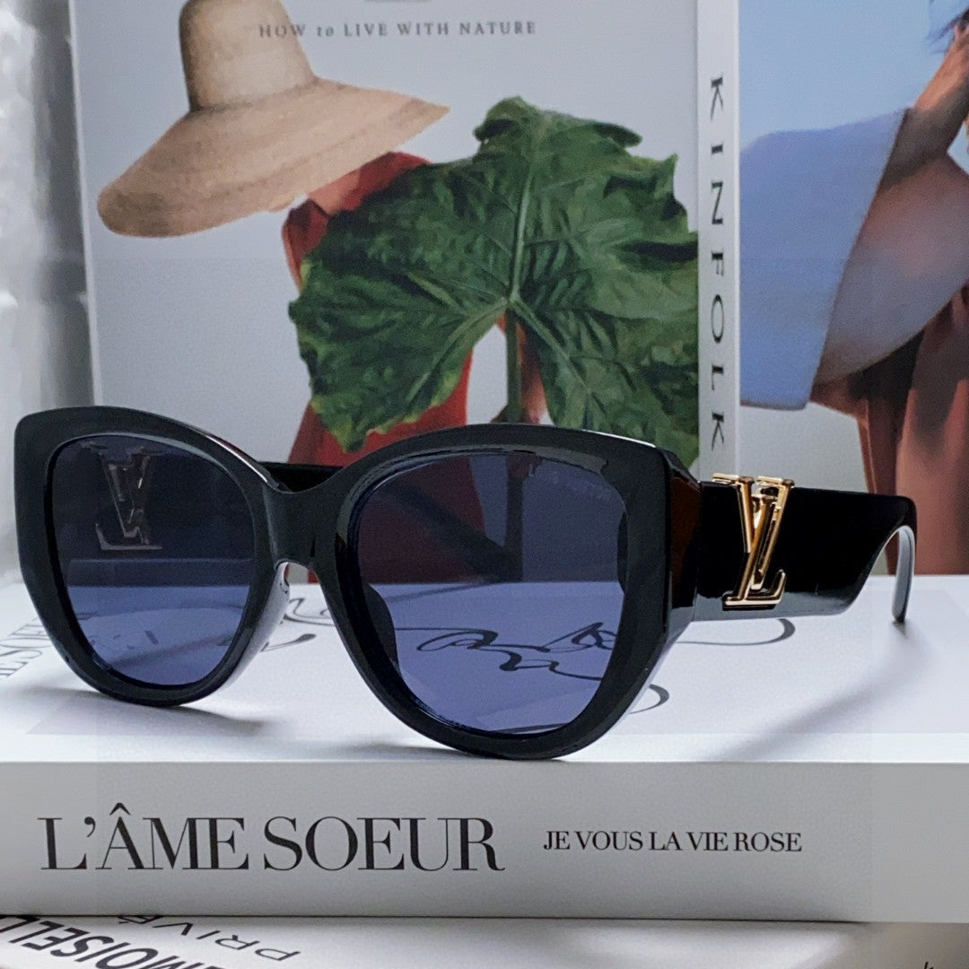 ICON CAT EYE SUNGLASSES 570249 IN BLACK ACETATE