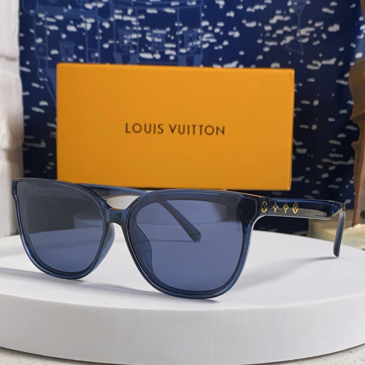 CAT EYE SUNGLASSES 571650 IN BLUE CLEAR ACETATE