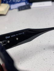 MONTAIGNE SUNGLASS 578115 IN BLACK ACETATE