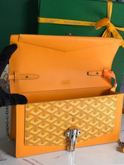 DUCHESSE MARIE-CAROLINE BAG 25 IN YELLOW GOYARDINE CANVAS AND SMOOTH CALFSKIN