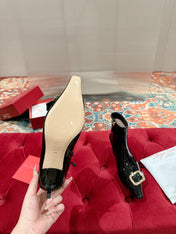 VIV CANARD ANKLE BOOTS IN BLACK PATENT CALFSKIN