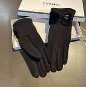 GLOVES IN BLACK WOOL WITH RABBIT FUR 456297