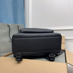 EVERYDAY BACKPACK 39 IN BLACK GRAINED CALFSKIN