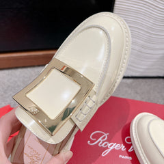VIV' RANGERS MULES IN CREAM SHINY CALFSKIN GOLD BUCKLE