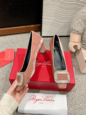 BELLE VIVIER PUMPS IN CANTALOUPE VELVET