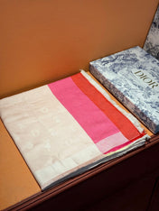 SHAWL 140 CM IN LIGHT PINK CASHMERE AND SILK 413801