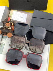 MONTAIGNE SUNGLASS D5541 IN METAL