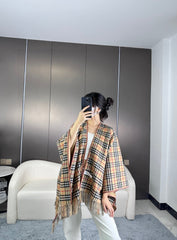 CHECK CAPE IN SAND BROWN WOOL 410154