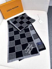 LV SCARF 180 CM IN CASHMERE 682079