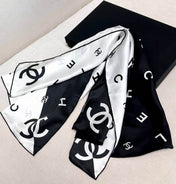 CHANEL 25S SCARF 90 IN SILK 720005