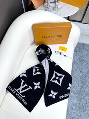 LV SCARF 180 CM IN CASHMERE 700777