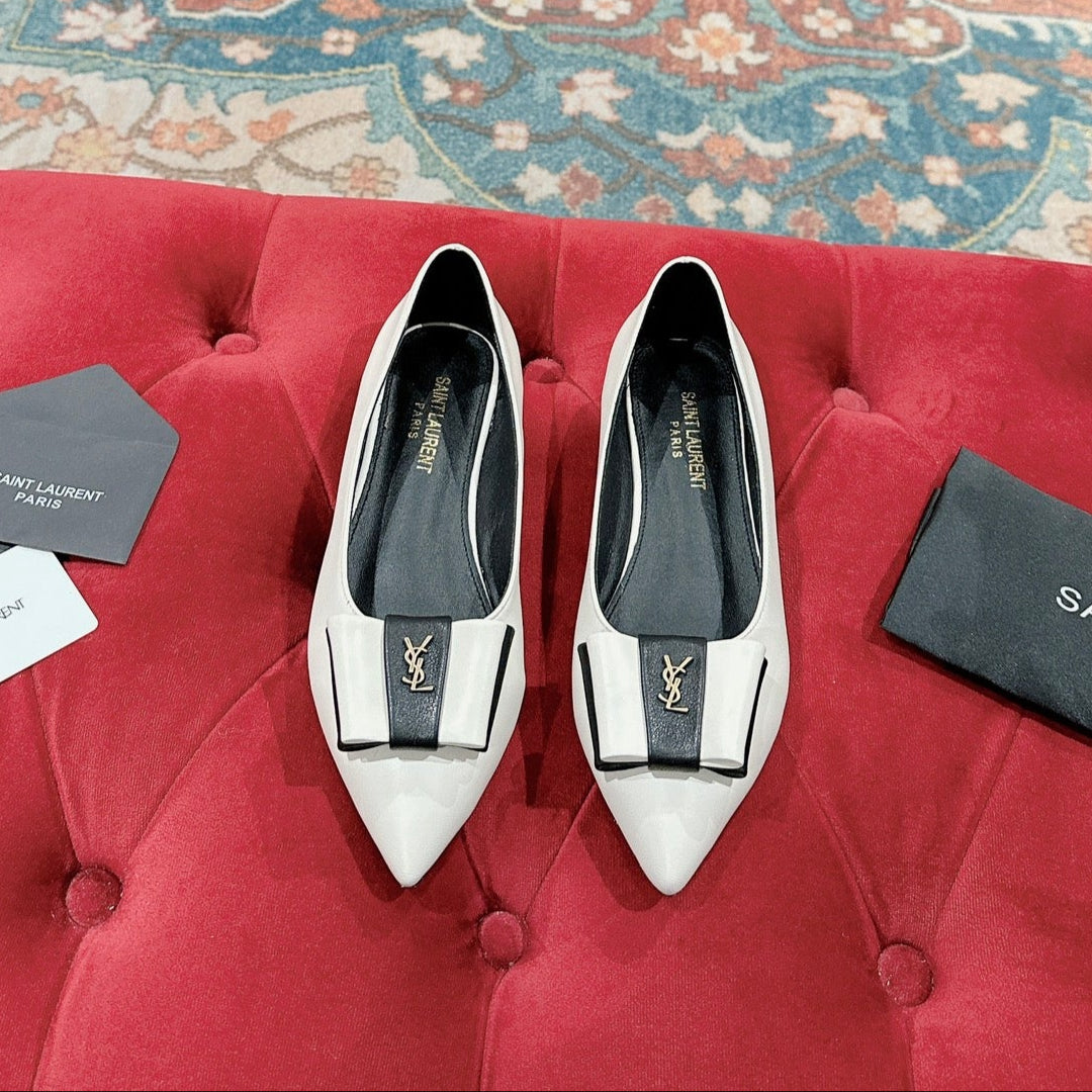 CASSANDRA BALLET FLAT IN WHITE MIX BLACK SMOOTH LAMBSKIN