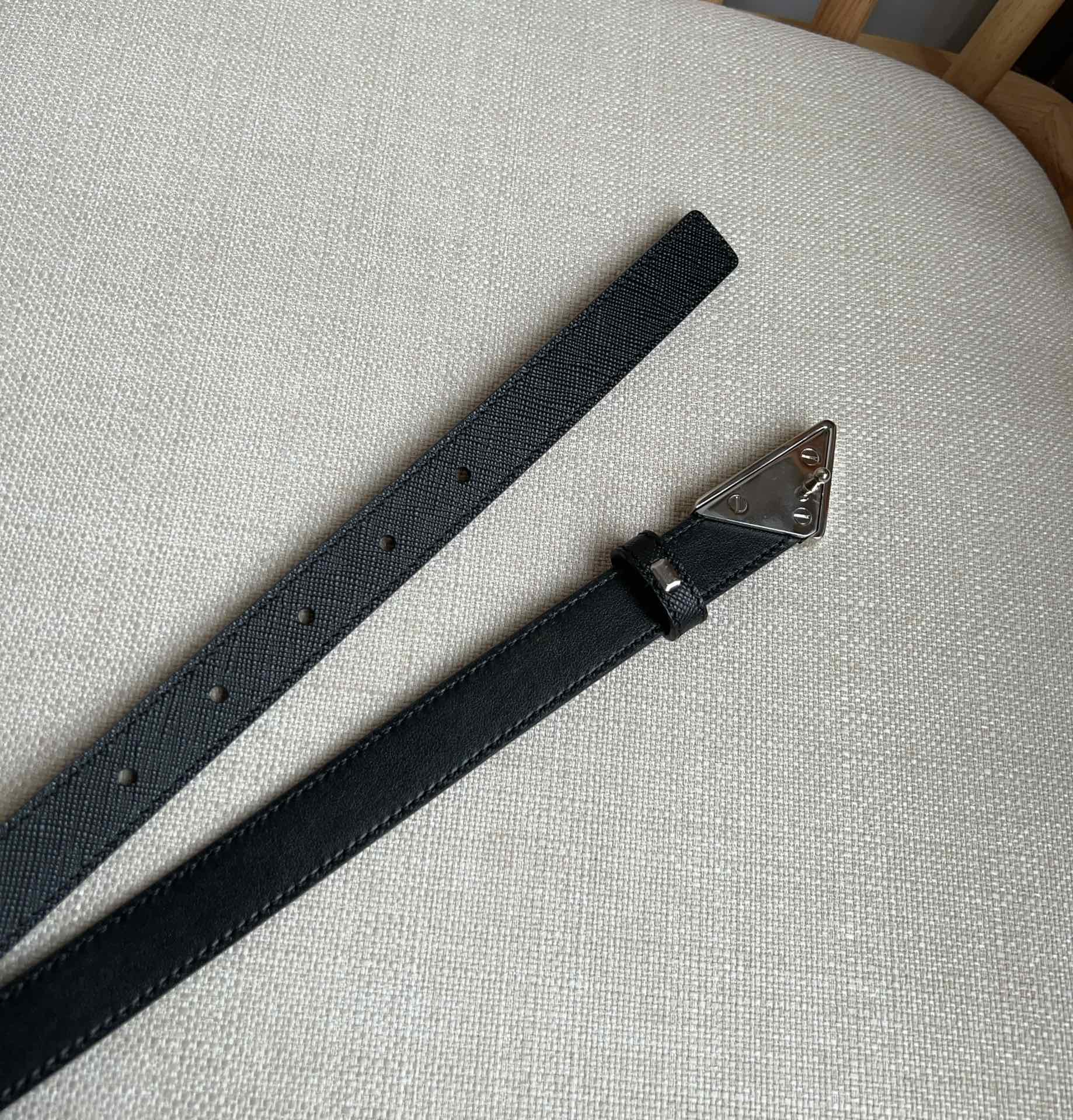 PRADA 25S BELT 20 MM IN BLACK CALFSKIN 571377