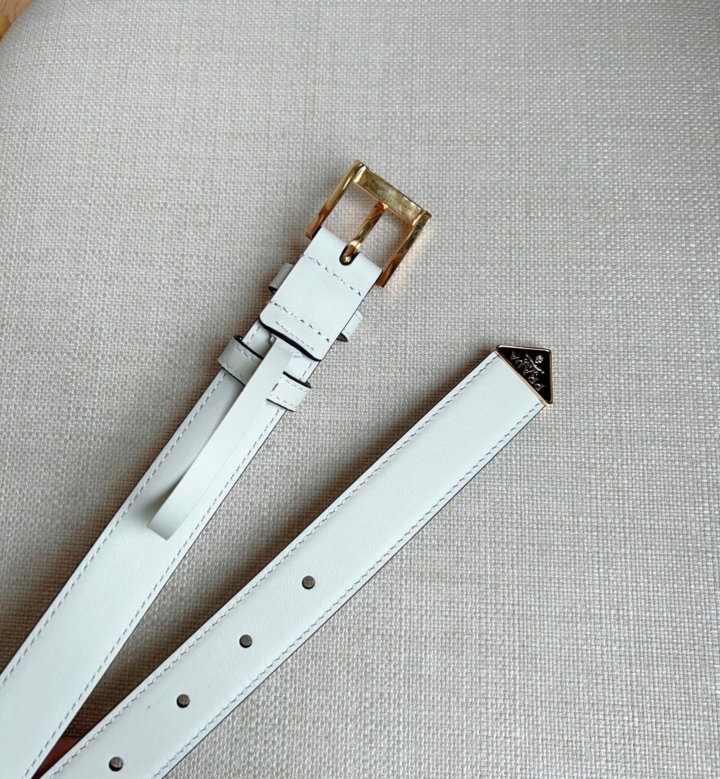 PRADA 25S BELT 25 MM IN WHITE CALFSKIN 585797