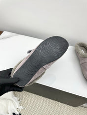 ALAIA 26S MULE IN PINKISH GREY SUEDE AND WOOL