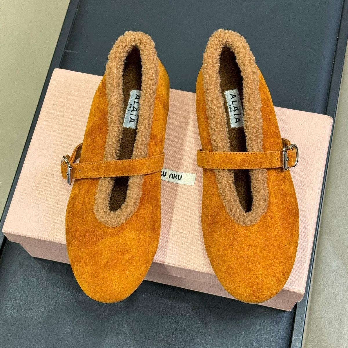 ALAIA 25S MARY JANE SHEARLING FLATS IN DARK CARAMEL SUEDE