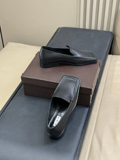 ALAIA 25S SQUARE TOE LOAFER IN BLACK CALFSKIN